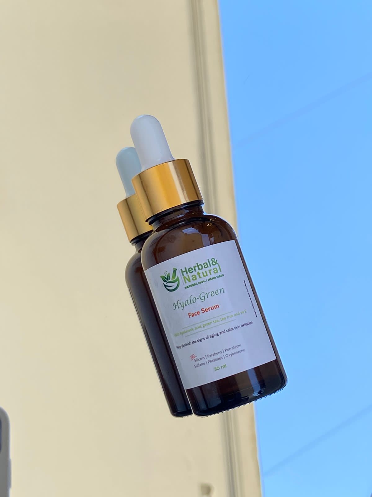 Hyalo-Green face serum