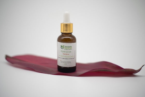 Hyalo-Green face serum